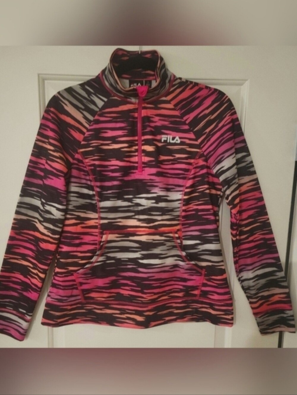 Fila Performance Women's Camo Athletic Pullover Small 1/4 Zip w/Front Hand Warme